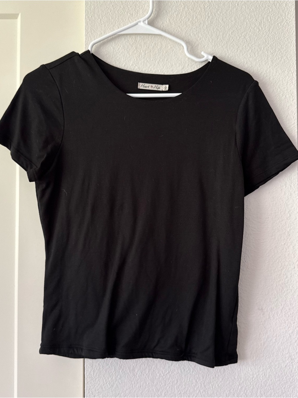 Heart Hips Black Short Sleeve Crew Neck Tee Top